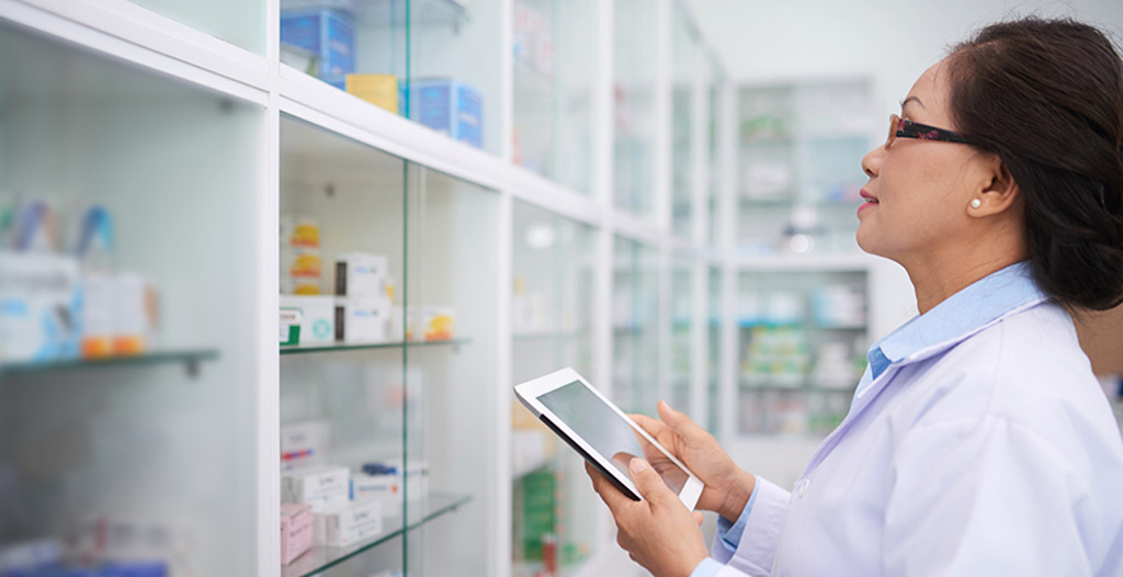 Smart labeling applications for the healthcare industry