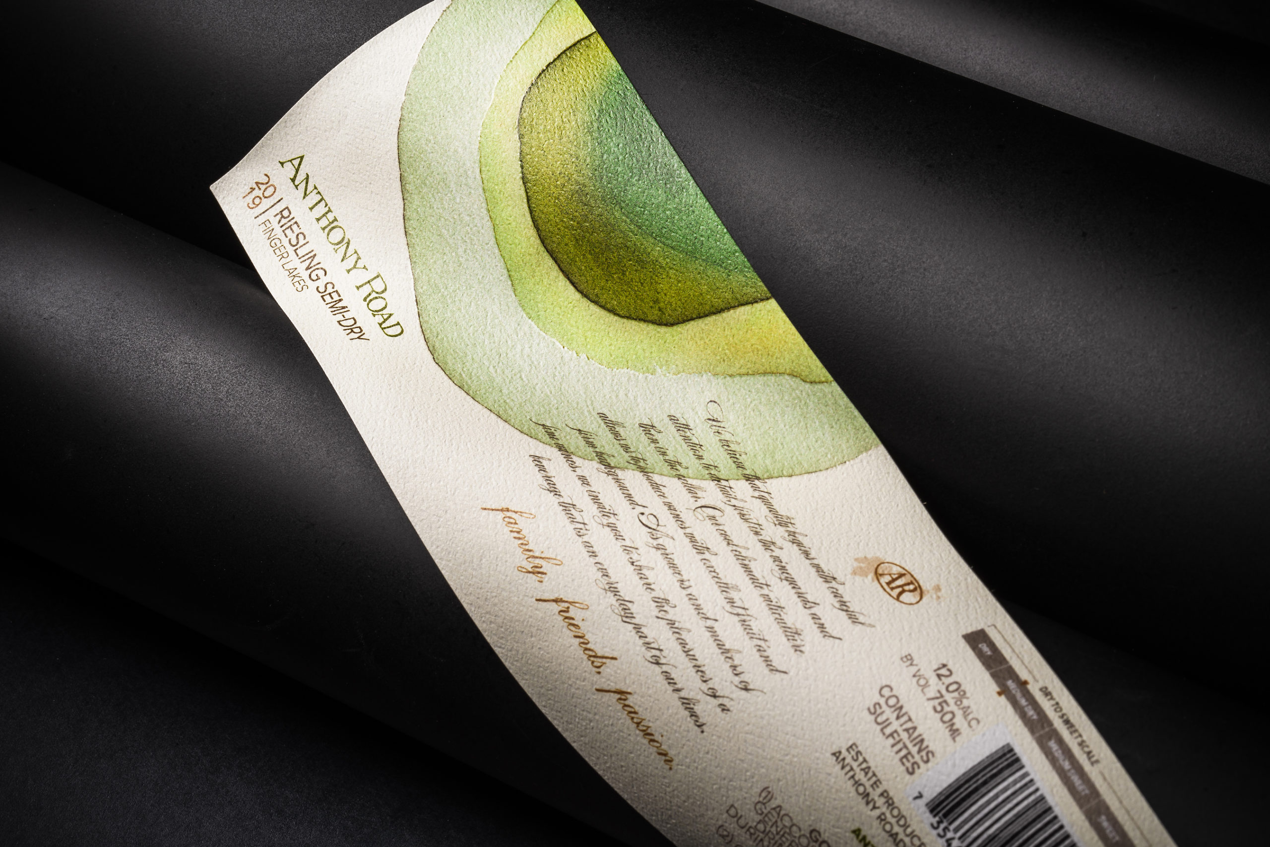 Understanding wine labels and required information