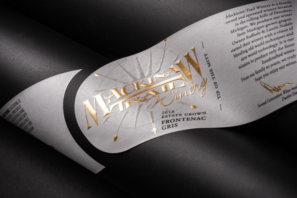 An example of wine label that uses embossing.